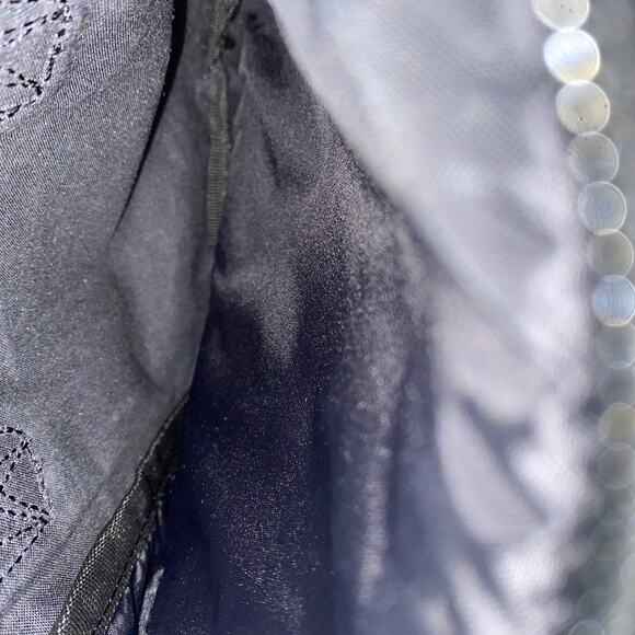 Fjallraven Classic Kanken Mini Backpack Black Gorpcore Minimal Fallwear - Picture 7 of 12